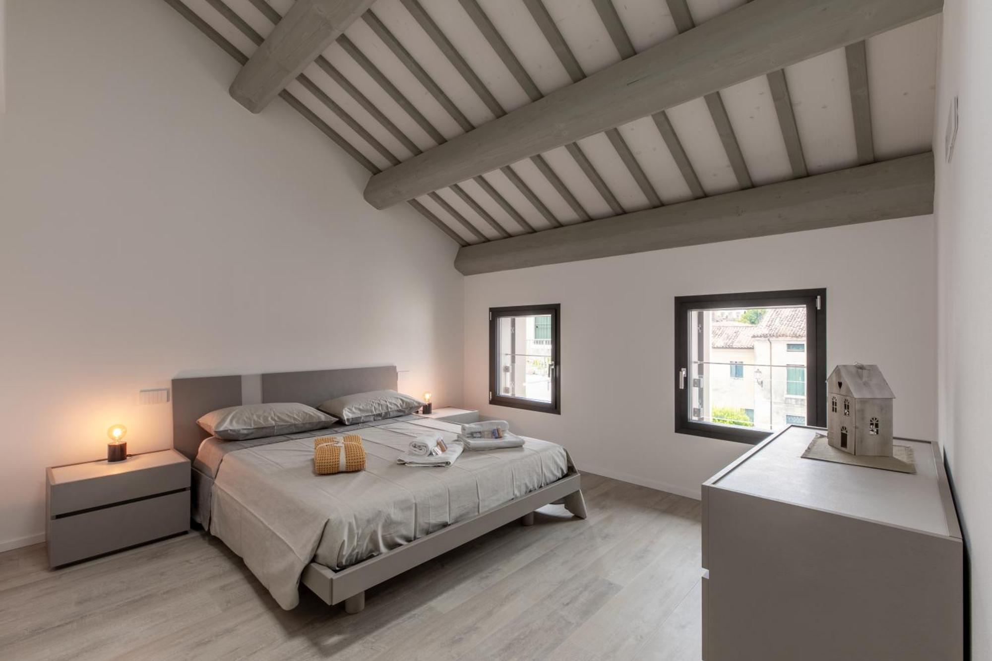 Corte Alle Mura - Mansarda Lux ชิตตาเดลลา ภายนอก รูปภาพ
