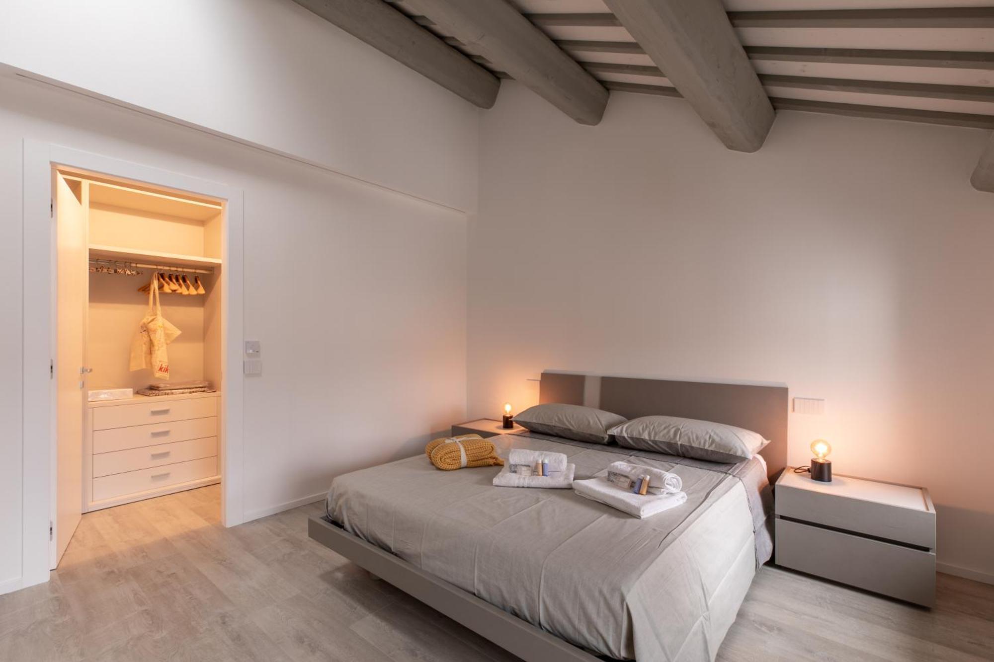 Corte Alle Mura - Mansarda Lux ชิตตาเดลลา ภายนอก รูปภาพ